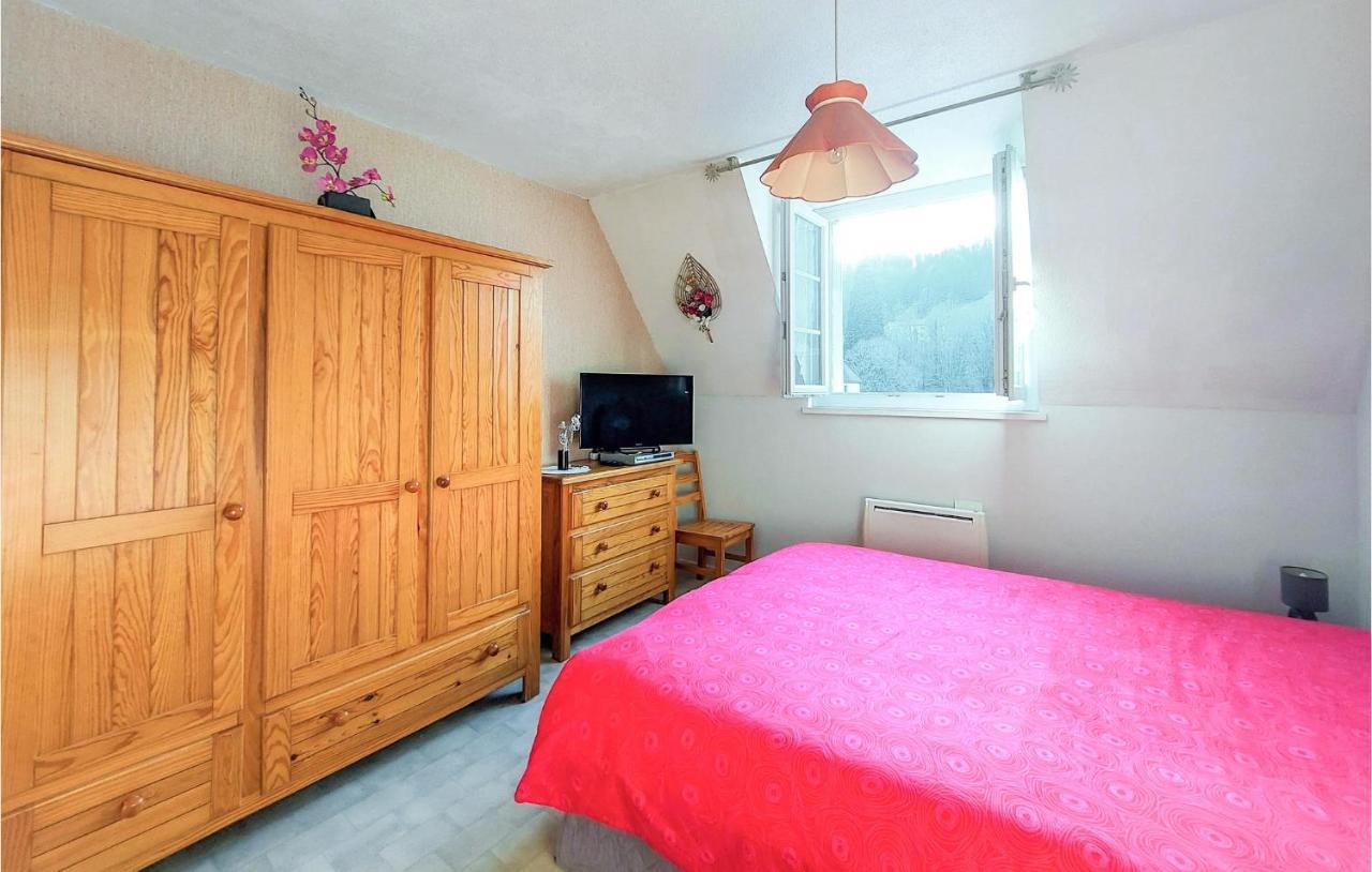 Cozy Apartment In Salins-Les-Bains With Wifi Esterno foto